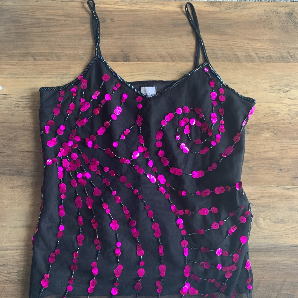 Vintage sequin tank top with beaded edges!